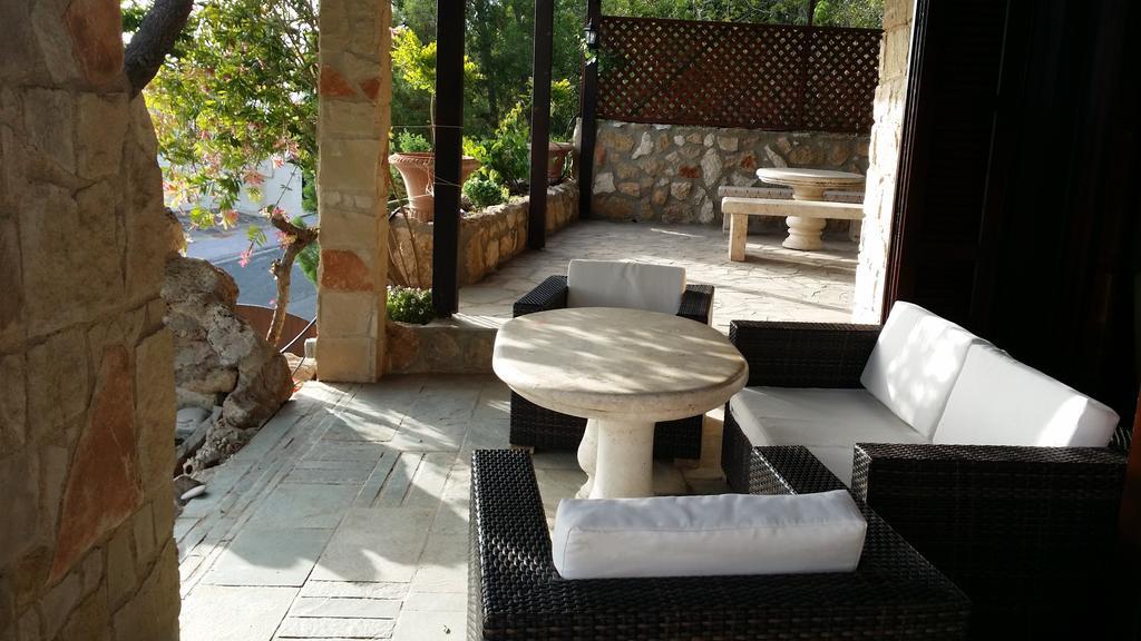 Garden of Eden Villa Paphos Kamer foto
